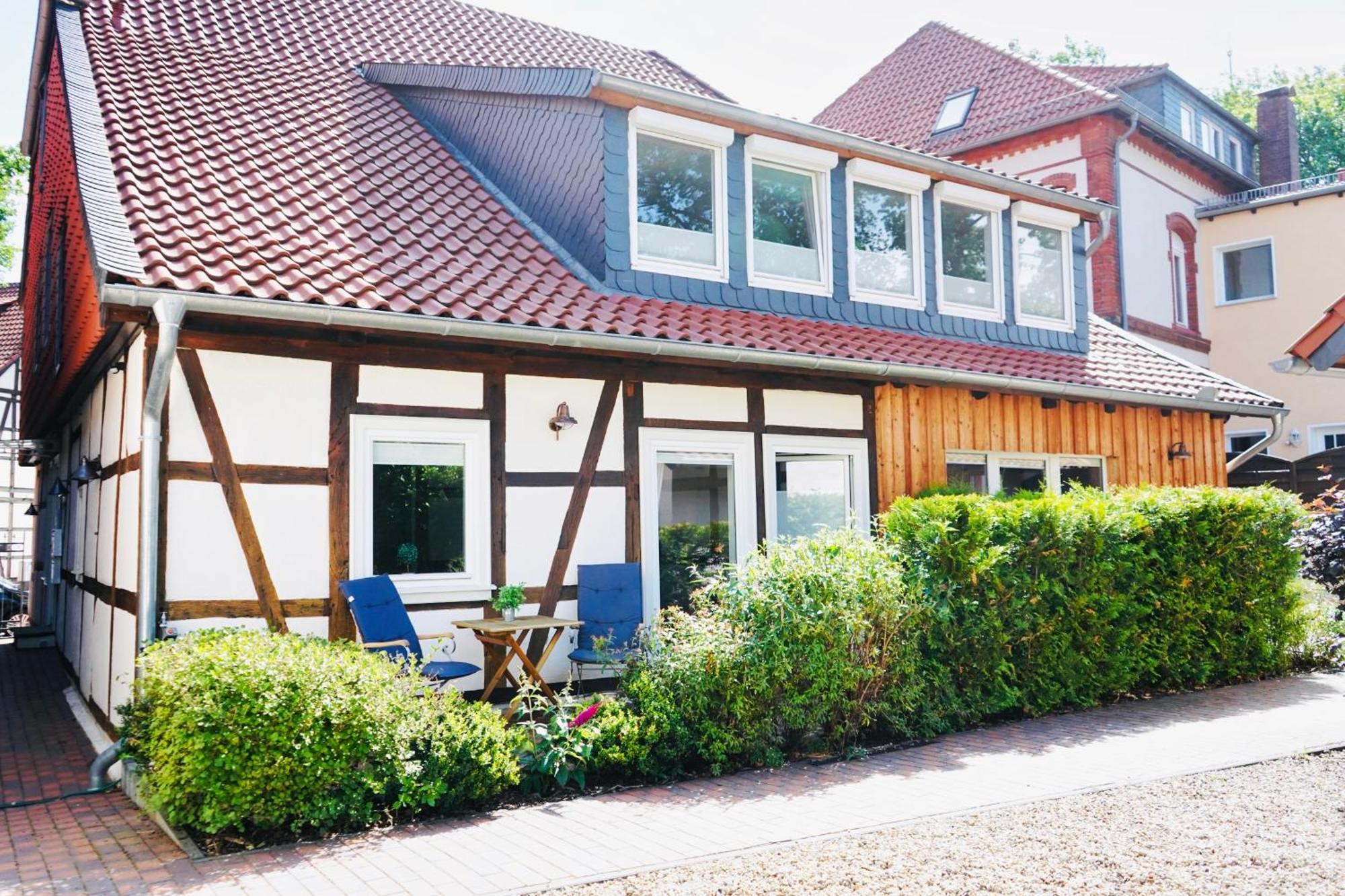 Altstadt Apartment II - Terrasse- Waschmaschine- Parkplatz Wolfsburgo Exterior foto